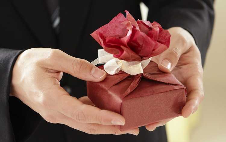 Find Out How Generosity Leads to Abundance