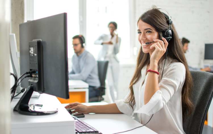 How to Provide the Best Customer Service for B2B Customers How to Provide the Best Customer Service for B2B Customers