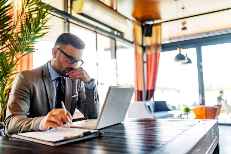 Don’t Start a Business Until You Consider These 5 Things Don’t Start a Business Until You Consider These 5 Things