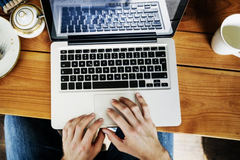 3 Ways AI Can Help Us (and Hurt Us) 3 Ways AI Can Help Us (and Hurt Us)