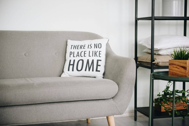 Less Clutter, More Home