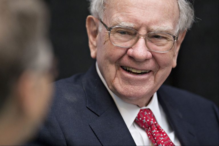 Warren Buffett Learned A Lot About His iPhone This Week