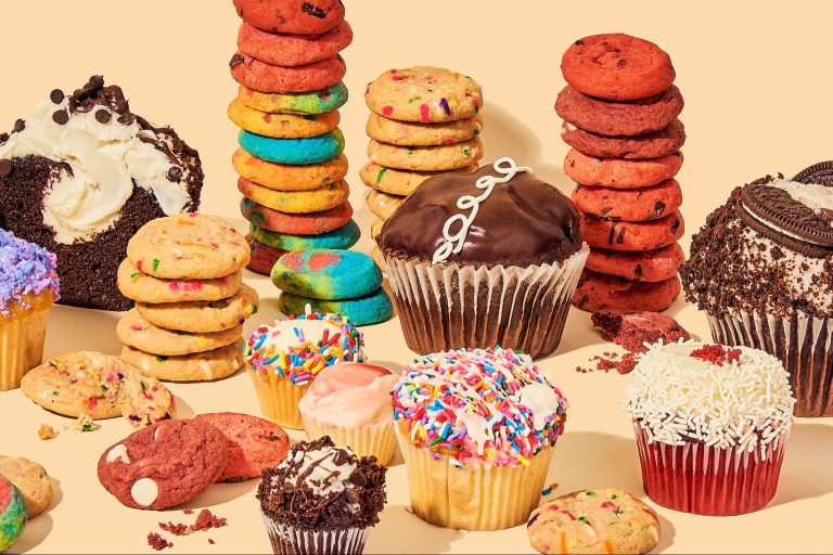 How CRUMBS Bakeshop Started a Global Cupcake Obsession How CRUMBS Bakeshop Started a Global Cupcake Obsession