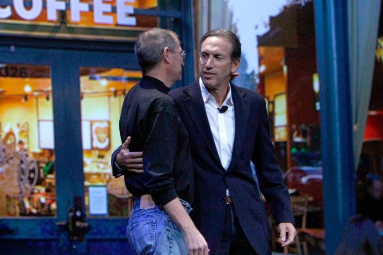 Howard Schultz: Steve Jobs Once Told Me to ‘Fire Everyone’