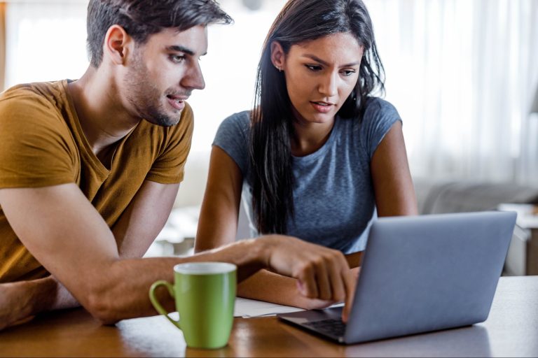 Stop Overwhelming Your Online Customers With Information Overload. Hook Them In With This Approach Instead. Stop Overwhelming Your Online Customers With Information Overload. Hook Them In With This Approach Instead.