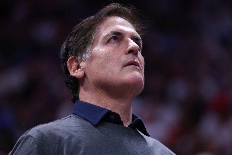Mark Cuban Offers Rare Praise to Elon Musk: ‘Outstanding’