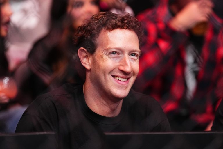 Mark Zuckerberg: Upcoming Meta Gadget Made Testers ‘Giddy’ Mark Zuckerberg: Upcoming Meta Gadget Made Testers ‘Giddy’