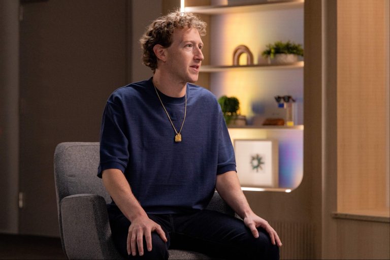 Mark Zuckerberg Calls Out Apple, Outlines Meta AI Strategy